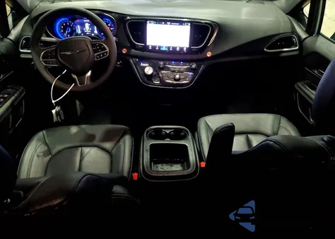 2026 Chrysler Pacifica Select z USA, uszkodzony, nr VIN 2C4RC1BG6TR201622